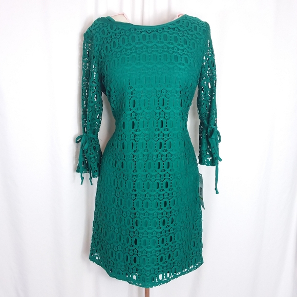karin stevens Dresses & Skirts - Kari Stevens Dress Green Sheath Long Sleeves